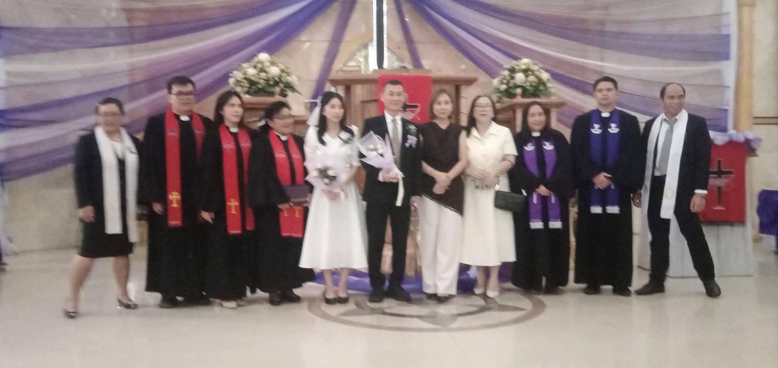 Sembilan belas orang trima sidi jemaat dari pendeta Jeane Puiri